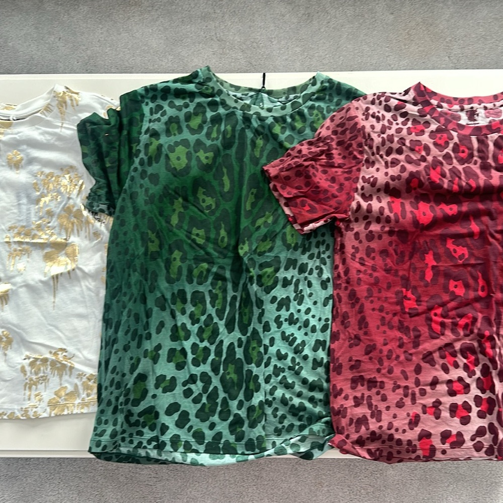 THREE CYNTHIA ROWLEY T-SHIRTS